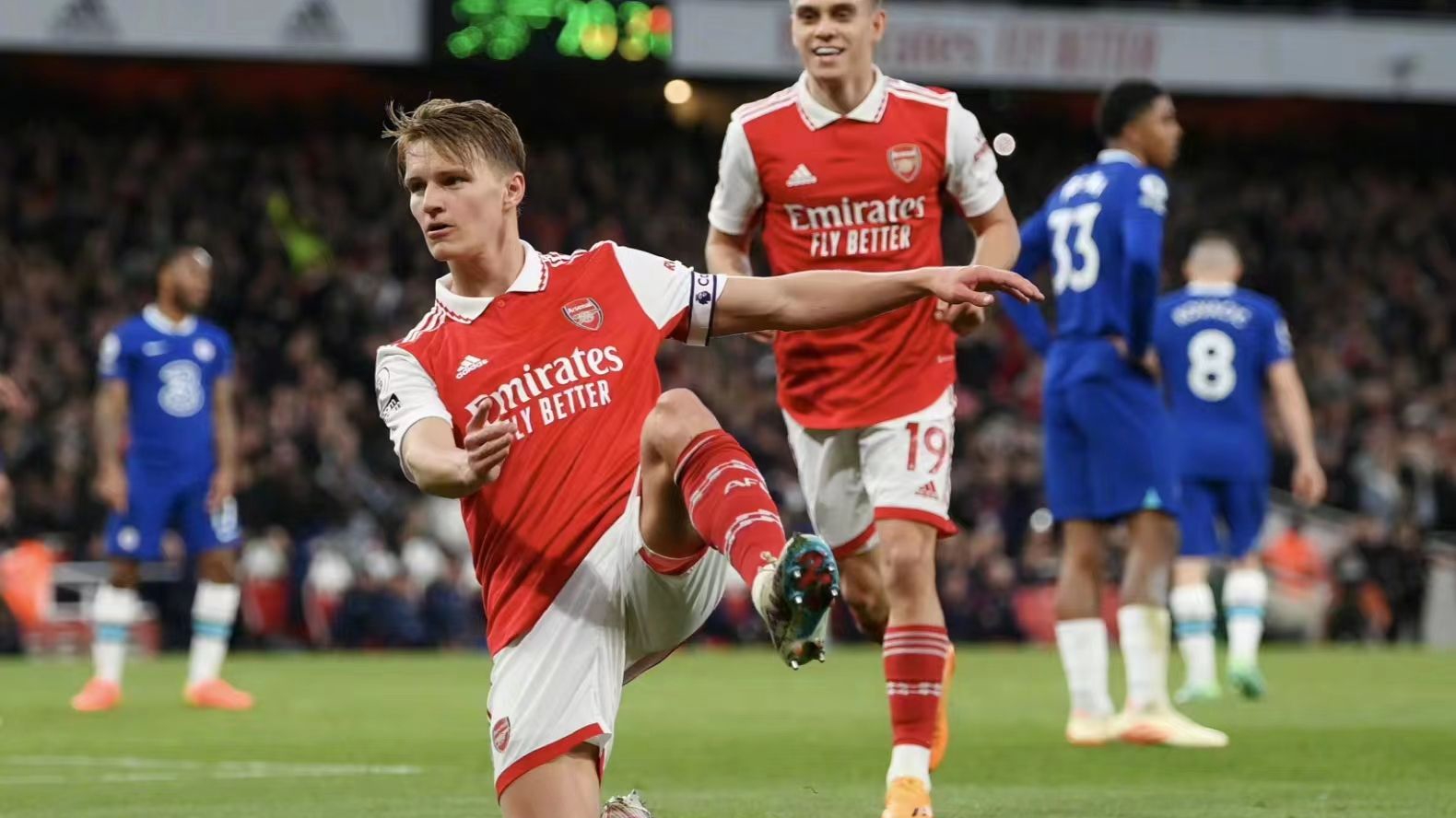 阿森纳战术解析：阿尔特塔保守风格利弊与争冠挑战